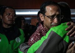 Nadiem Menangis Usai Terancam Penjara 18 Tahun